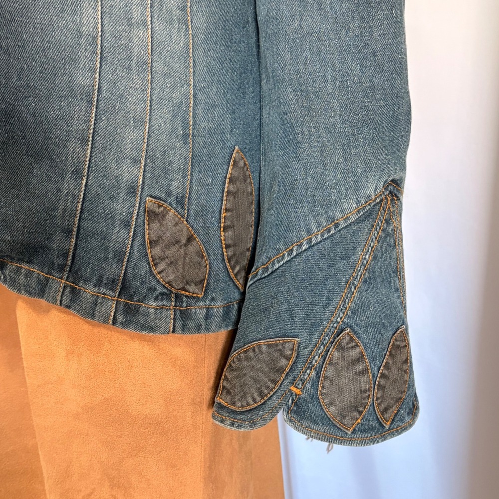 Faded Glory Blue Denim Coat with tan Faux Fur Trim and Boho Floral Embroidery - Picture 4 of 13
